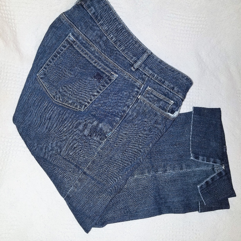 Vera Wang Jean Capri's